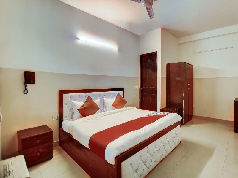 Oyo 28461 Royal Stay Inn Delhi  Exterior foto